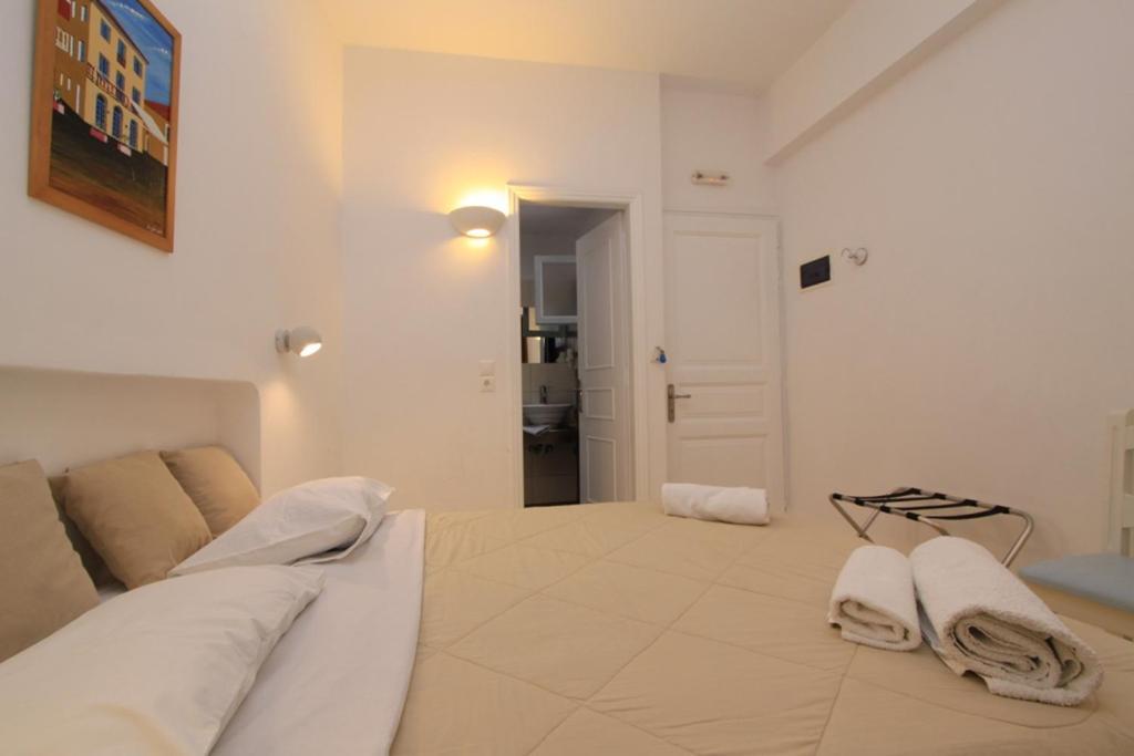 Kamári Sea Side Beach Hotel מראה חיצוני תמונה