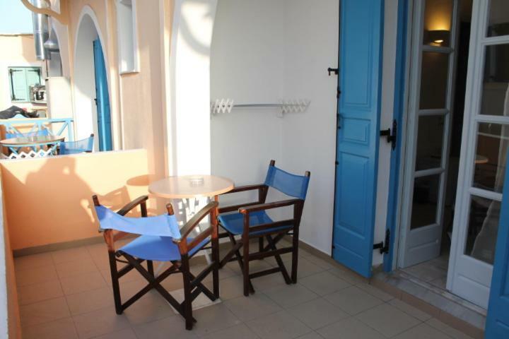 Kamári Sea Side Beach Hotel מראה חיצוני תמונה