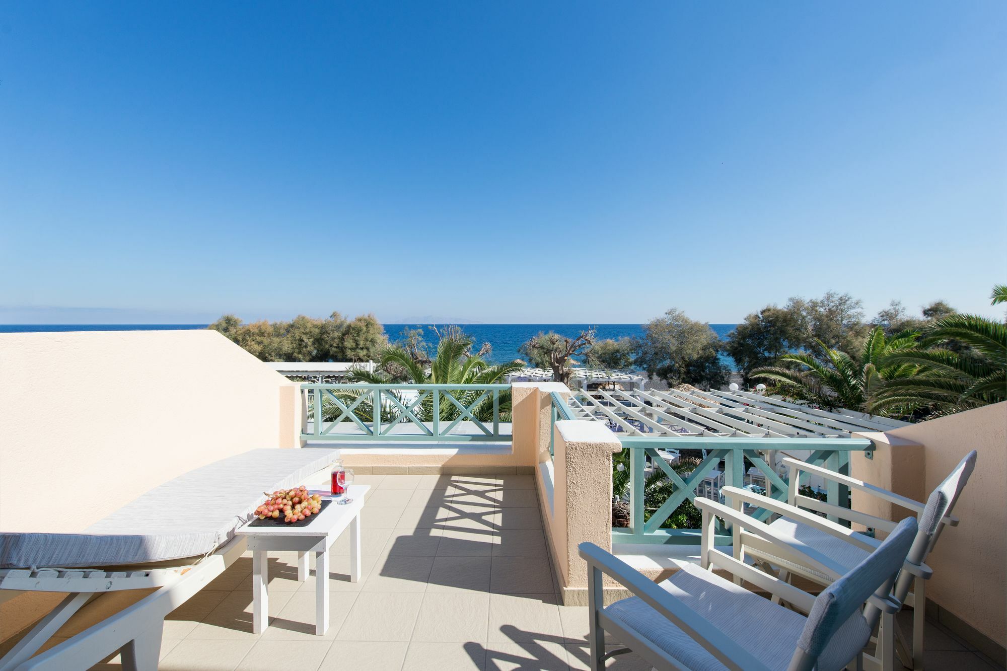 Kamári Sea Side Beach Hotel מראה חיצוני תמונה